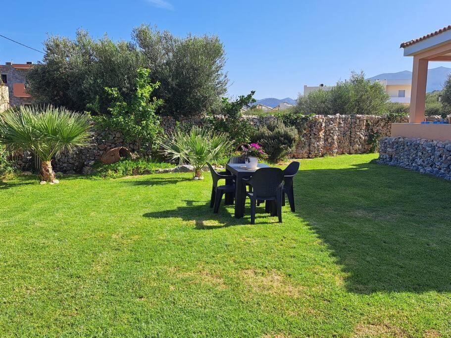 מאליה Villa Christina מראה חיצוני תמונה